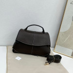 Beautiful Ladies Bag - Image 9