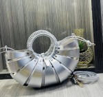 Beautiful Trendy Bag - Image 6
